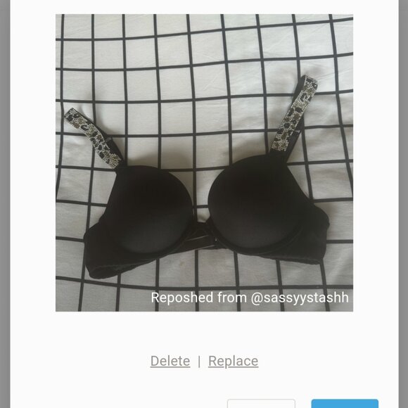 34A Victoria’s Secret Very Sexy Smooth Shine Chain Strap Push-Up Bra - Picture 1 of 8